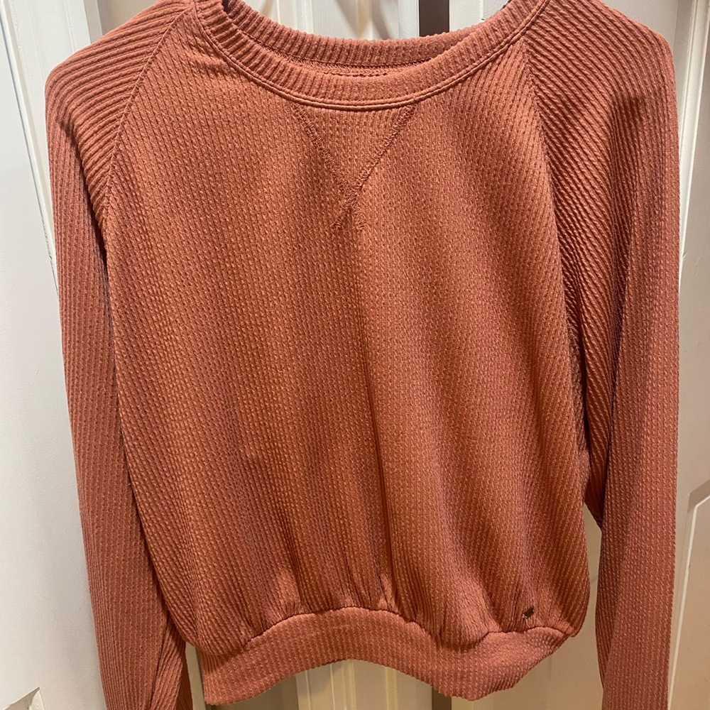 Hollister boyfriend “t-shirt”. perfect condition